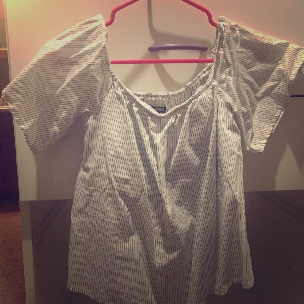Express brand off the shoulder top